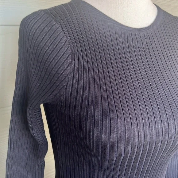 Rumored “Presley” Maxi Sweater Dress - Picture 3 of 10